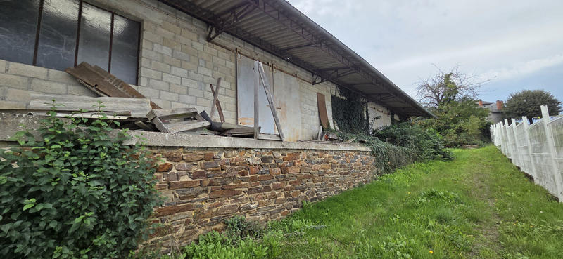 Maison - 373 m² - 1 pièce