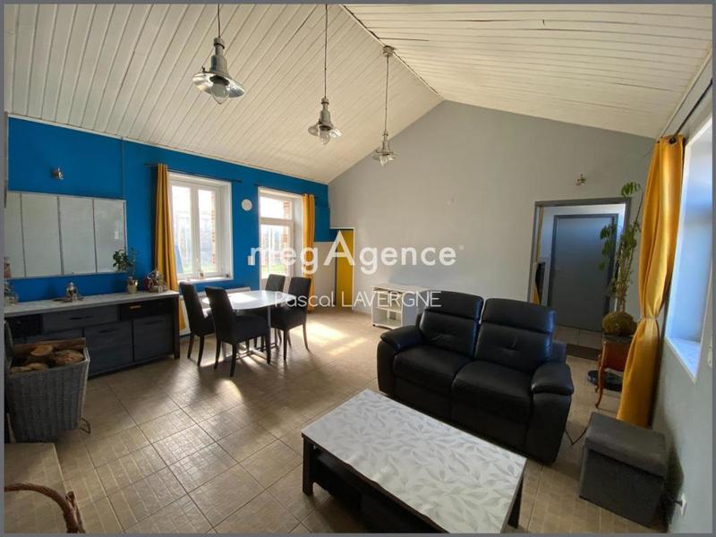 Maison - 80 m² - 4 pièces