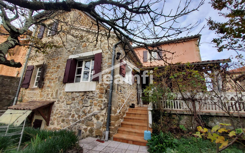 Maison - 160 m² - 6 pièces