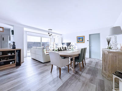 Maison - 109 m² - 4 pièces