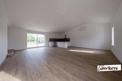 Maison de village - 179 m² - 5 pièces