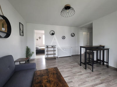 Appartement - 76 m² - 5 pièces