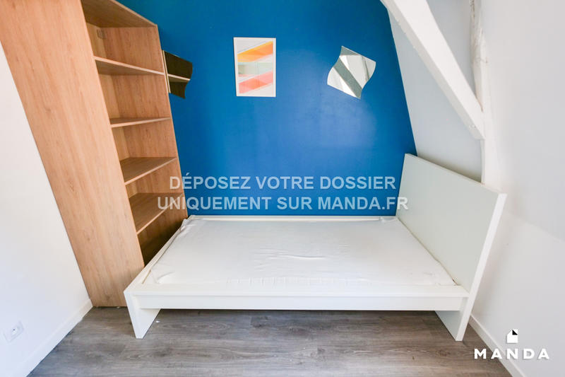 Chambre - 9 m² - 6 pièces