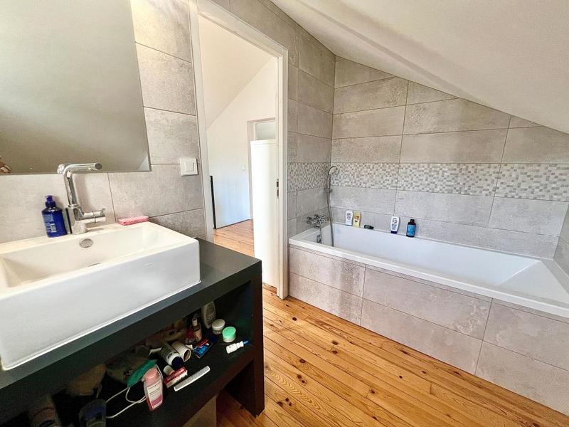 Maison - 142 m² - 4 pièces