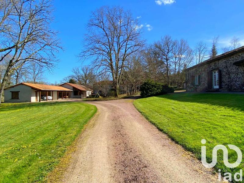 Maison - 167 m² - 8 pièces