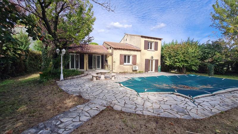 Maison - 102 m² - 5 pièces