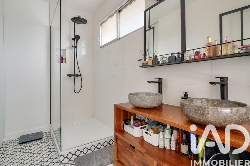 Appartement - 115 m² - 4 pièces