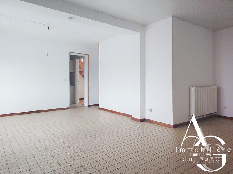 Maison traditionnelle - 113 m² - 6 pièces