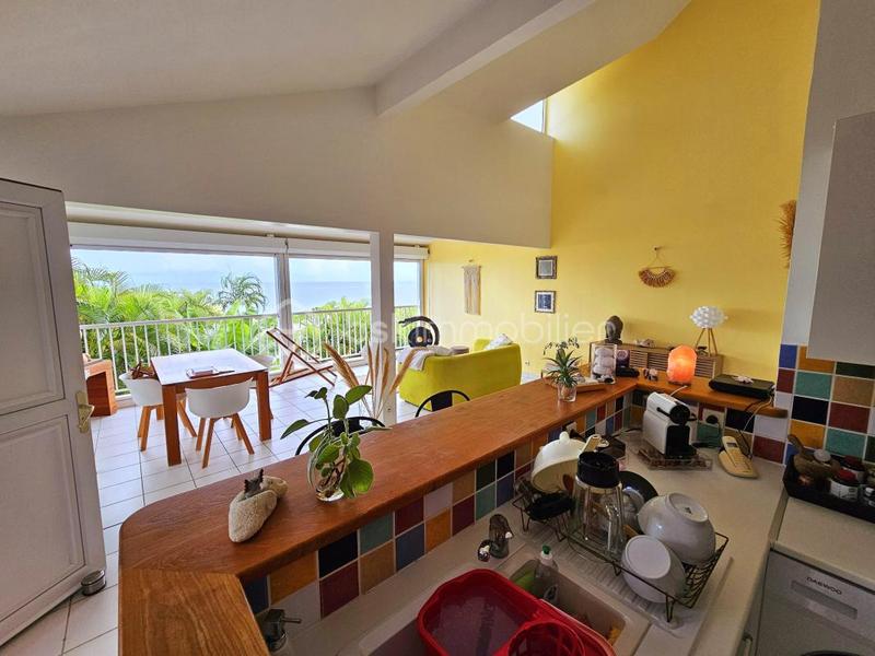 Demeure - 254 m² - 8 pièces