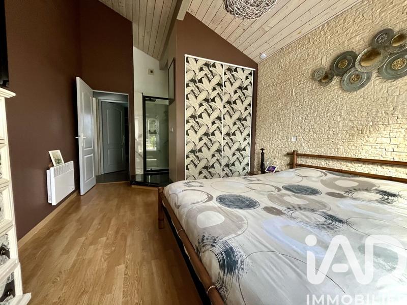 Maison - 179 m² - 6 pièces