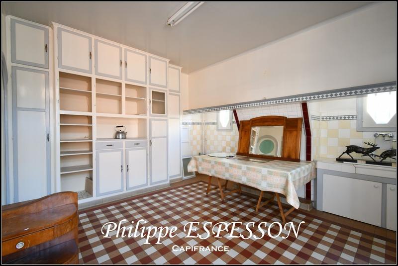 Maison - 356 m² - 15 pièces