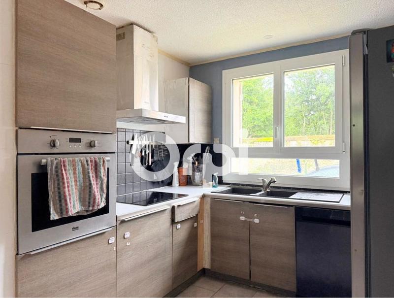 Maison - 102 m² - 4 pièces