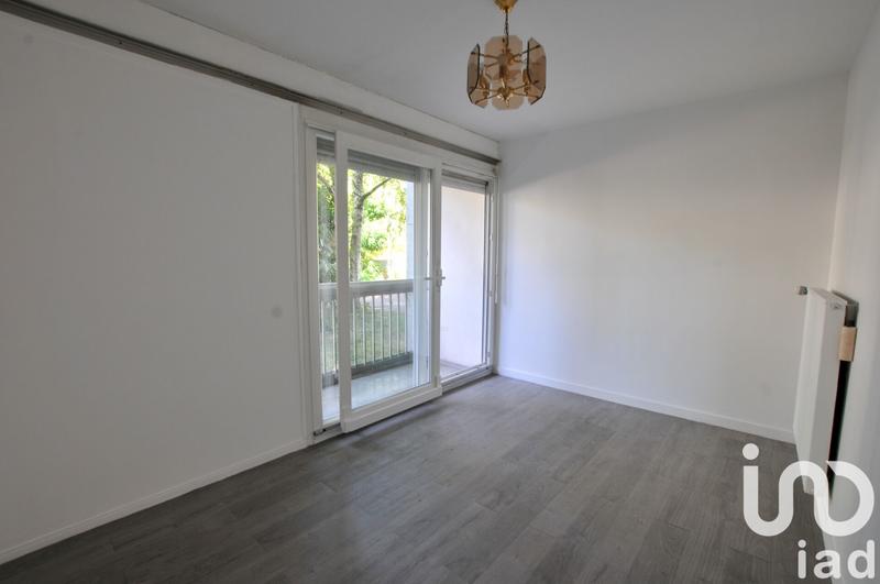 Appartement - 81 m² - 4 pièces