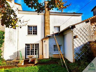 Maison de village - 116 m² - 5 pièces