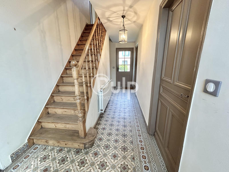 Corps de ferme - 328 m² - 10 pièces