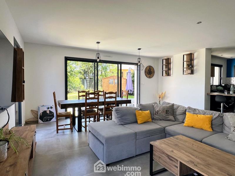 Maison - 137 m² - 5 pièces