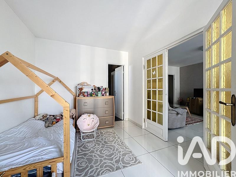 Appartement - 86 m² - 4 pièces