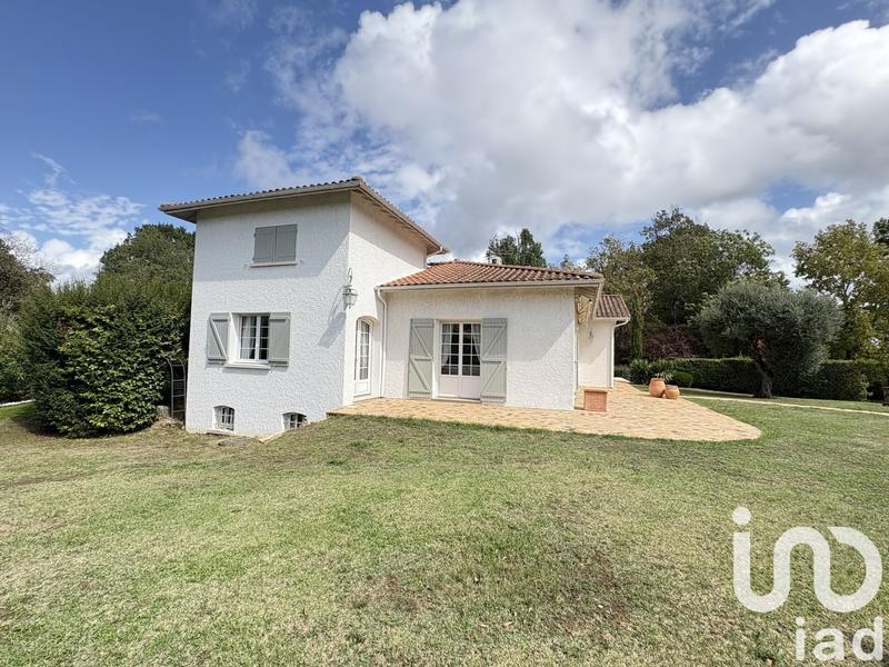 Maison - 160 m² - 5 pièces