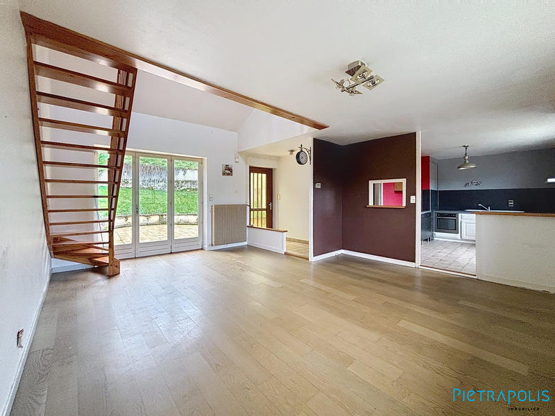 Maison - 84 m² - 4 pièces