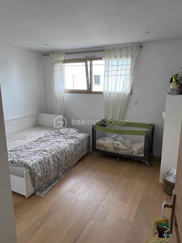 Maison - 149 m² - 7 pièces