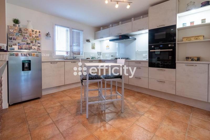 Pavillon - 128 m² - 5 pièces