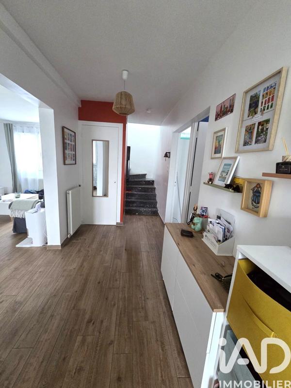 Maison - 165 m² - 8 pièces