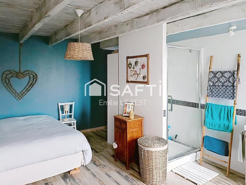 Maison - 268 m² - 12 pièces