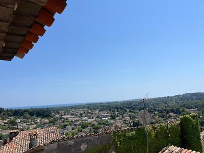 Appartement - 57 m² - 2 pièces