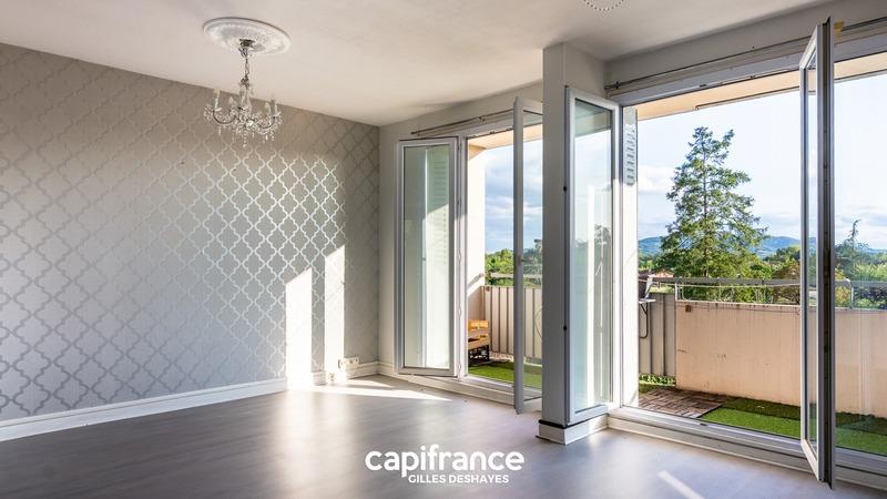 Appartement - 83 m² - 4 pièces