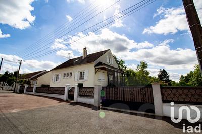 Maison - 135 m² - 9 pièces