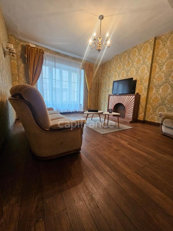 Maison - 138 m² - 6 pièces