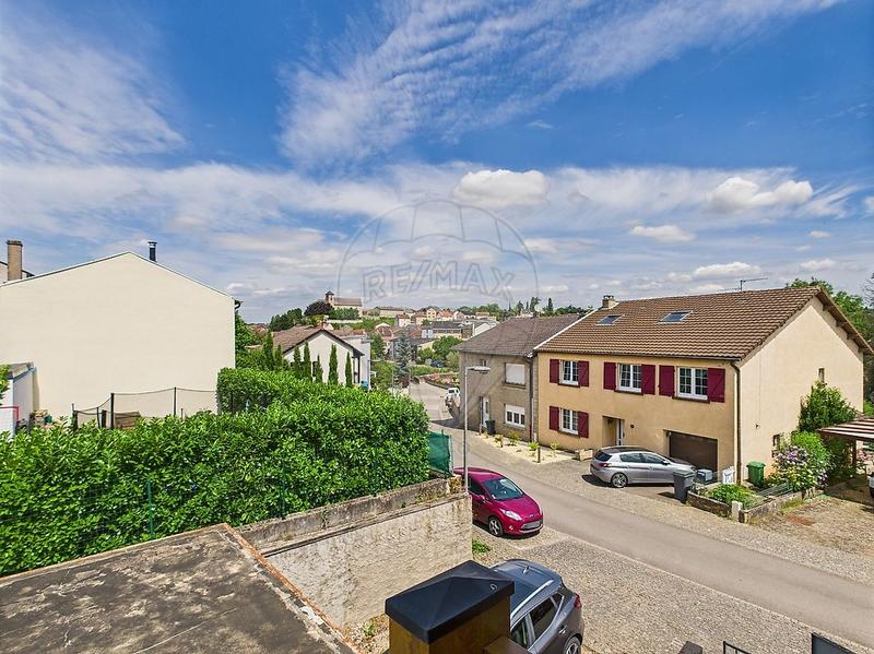 Duplex - 122 m² - 6 pièces