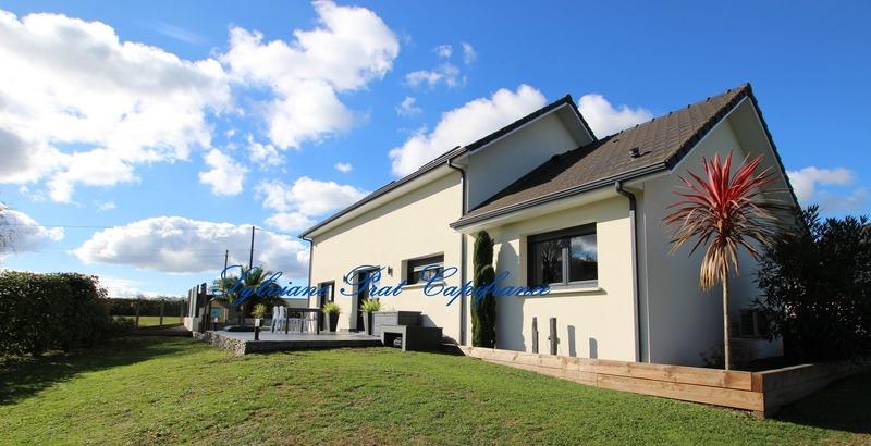 Maison - 138 m² - 5 pièces