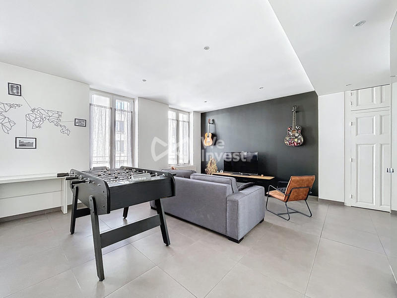 Appartement - 64 m² - 2 pièces