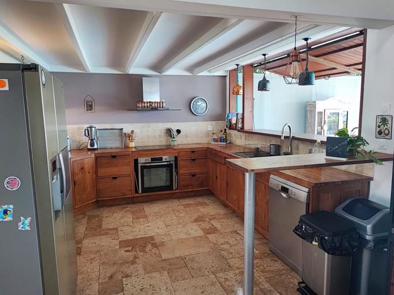 Villa - 185 m² - 9 pièces