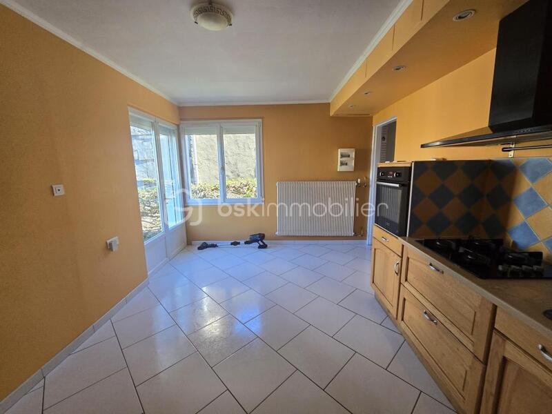 Maison de village - 84 m² - 4 pièces