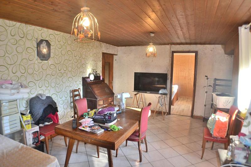 Maison - 150 m² - 9 pièces