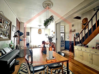 Maison - 143 m² - 5 pièces