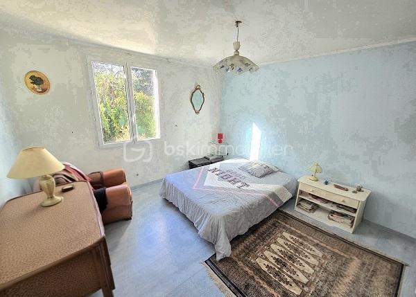 Maison - 187 m² - 7 pièces