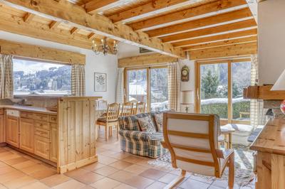 Appartement - 100 m² - 5 pièces