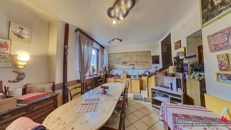 Maison ancienne - 245 m² - 12 pièces