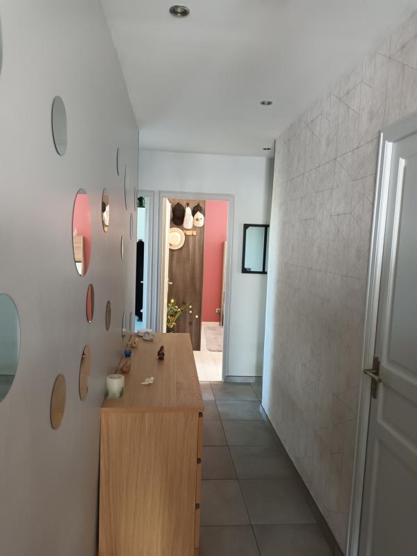 Maison - 200 m² - 8 pièces