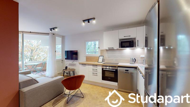 Chambre - 9 m² - 1 pièce