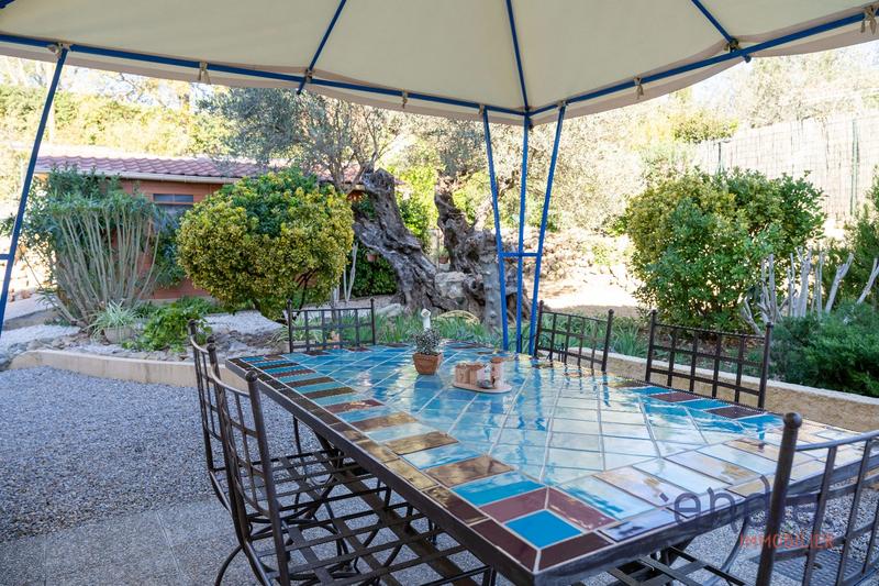 Maison - 188 m² - 6 pièces