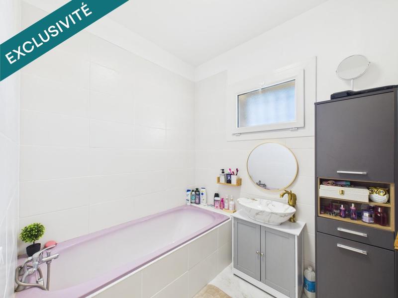 Maison - 92 m² - 4 pièces