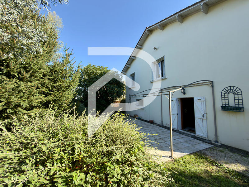 Maison - 144 m² - 6 pièces