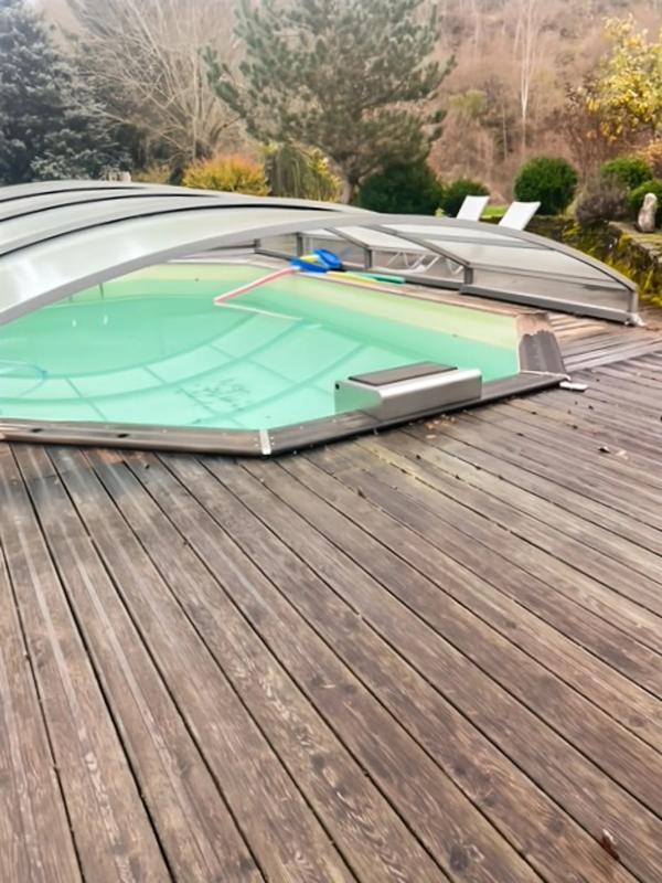 Maison - 230 m² - 8 pièces