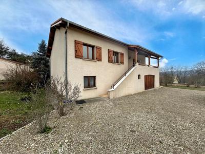 Maison - 97 m² - 4 pièces