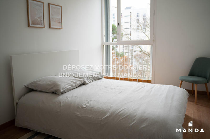 Chambre - 10 m² - 5 pièces