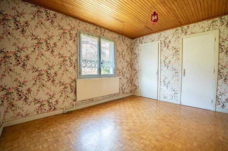 Maison - 143 m² - 7 pièces